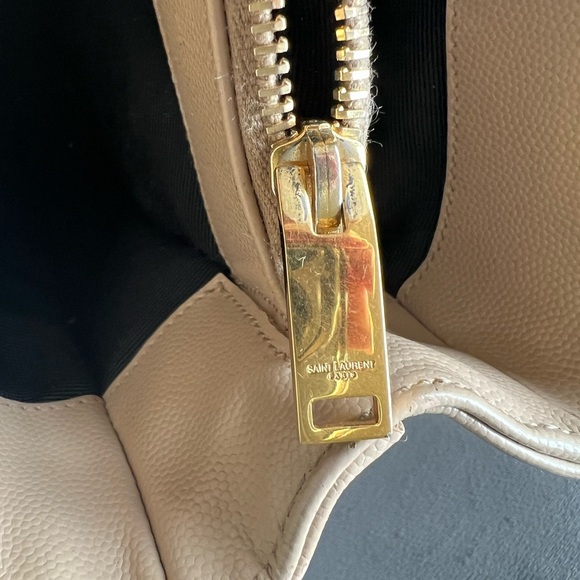 Reserved- YSL Matelasse Quilted Shopper Tote Bag beige gold - Picture 10 of 17